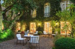 Le Reve Hotel Boutique